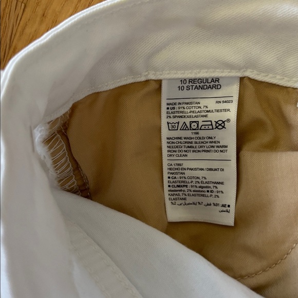 OLD NAVY nwot size 10 midrise  Rockstar jeans - Picture 4 of 4